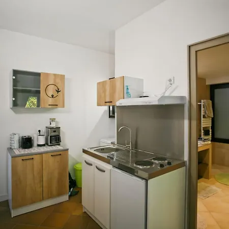 L'escale De St Mo Apartament *